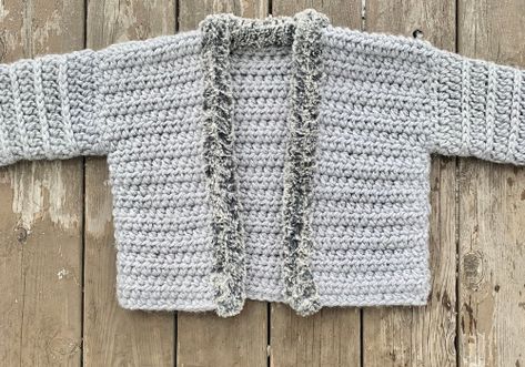 Crochet Crop Top Sweater, Crochet Cropped Sweater, Sweater Free Pattern, Knit Loom, Crochet Waffle Stitch, Sweater Tutorial, Crochet Baby Sweater Pattern, Loom Projects, Crochet Baby Sweater