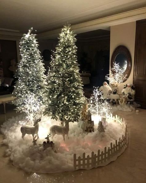 Snow Under Christmas Tree, Winter Wonderland Christmas Decor Ideas, Christmas Tree Grouping Ideas, Winter Wonderland Outdoor Decorations, Snowy Christmas Decor, Dollar Tree Christmas, Easy Christmas Decorations, Christmas Tree Inspiration, Christmas Themes Decorations