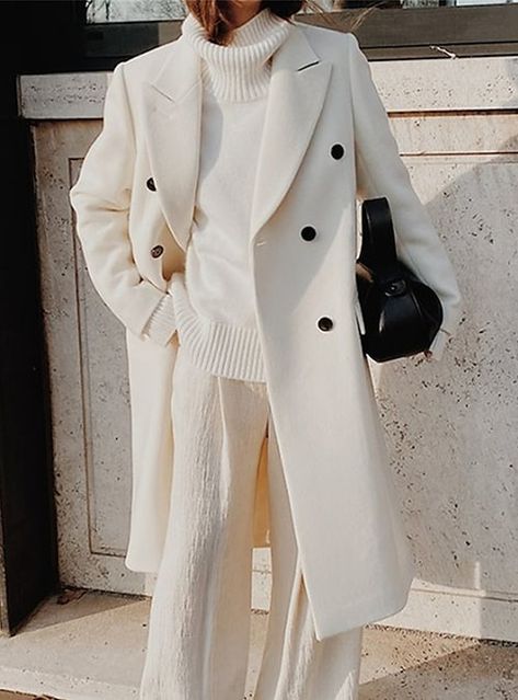 Woolen Coat Woman, Long Peacoat, Street Shooting, Simplicity Fashion, Long Winter Coats, White Coat, Woolen Coat, Tunisia, Sierra Leone