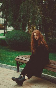 Moody Fall Senior Pictures, Novel Inspiration Photos, Ginger Dark Academia, Autumn Photoshoot Aesthetic, Dark Hair Photoshoot, Small Town Photoshoot Ideas, Fall Senior Pictures Poses, Dark Senior Pictures, Fall Photoshoot Aesthetic