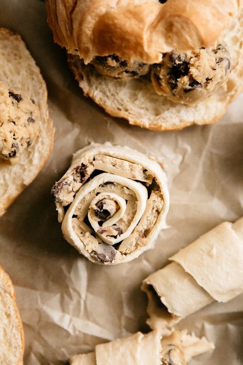 unbaked crookies Cookie Dough Stuffed Puff Pastry, Puff Pastry And Cookie Dough, Cookie Dough Crescent Rolls, Puff Pastry Chocolate Chip Cookie, Cookie Dough Puff Pastry Roll, Puff Pastry Cookie Dough, Cookie Dough Puff Pastry, Cookie Puff Pastry, Cookie Croissant Recipe