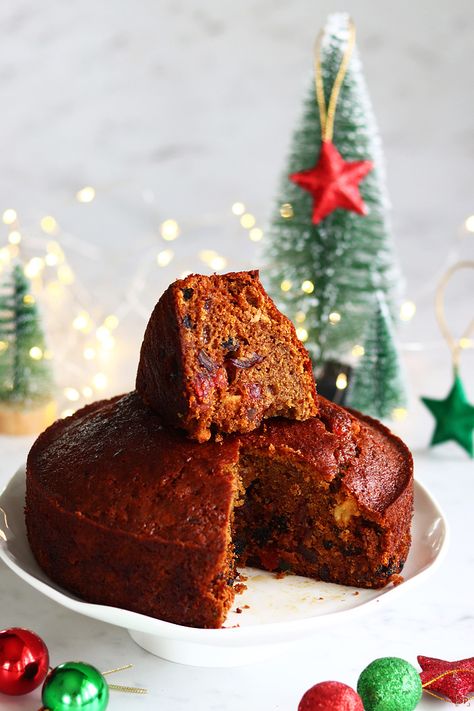 Plum Cake Recipe | Christmas Plum Cake - Sharmis Passions Easy Plum Cake Recipe, Kerala Plum Cake Recipe, Easy Plum Cake, Christmas Plum Cake Photography, Easy Plum Recipes, Plum Cake Recipe Easy, Plum Cake Photography, Best Plum Cake Recipe, Plum Recipes Cake