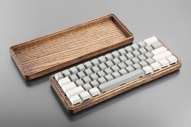 POK3R Oak Wood Case - Massdrop Keyboard Build, Wood Keyboard, Learn To Play The Piano, Pc Gadgets, 60% Keyboard, Playing Musical Instruments, Piano Playing, Play The Piano, Computer Build