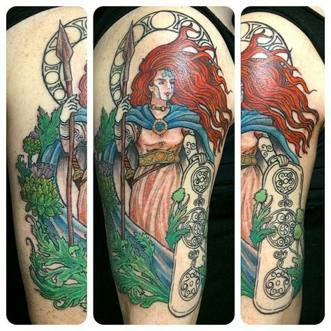 Boudica Warrior Queen Tattoo, Sleeve Tattoos Arm, Queen Tattoo For Women, Queen Boudica, Queen Tattoos, Famous Warriors, Tattoos Arm, Tatoo Inspiration, Celtic Warriors