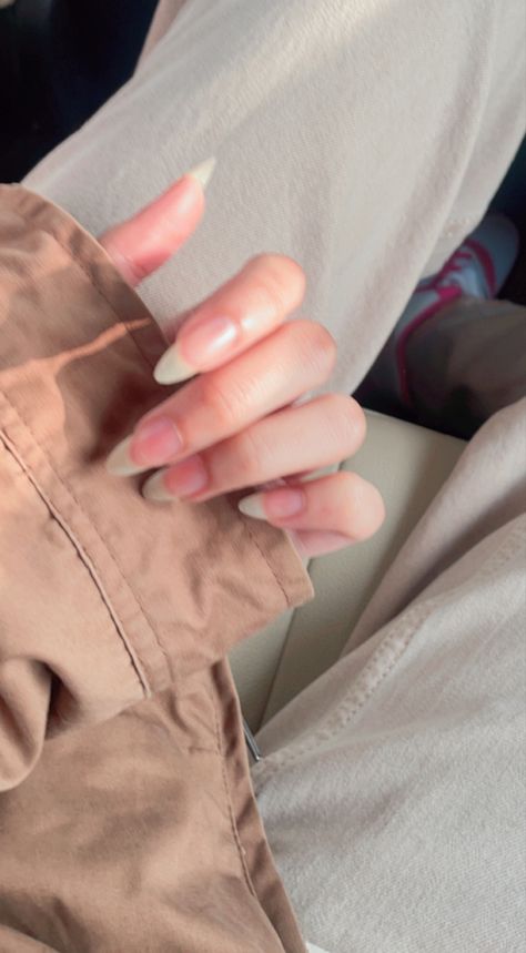 Cozy Colors, Long Natural Nails, Fall Nail Ideas, Hello Nails, روتين العناية بالبشرة, Pretty Hands, Minimalist Nails, Fall Nail, Healthy Nails