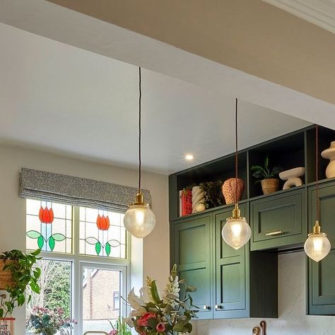 Green Kitchen Oak Worktop, Howdens Greenwich Kitchen, Howdens Chilcomb Reed Green Kitchen, Howdens Allendale Sage Green, Brass Pendant Light Kitchen 2 Metre Flex, Room Renovation, Kitchen Units, Little Greene, Kitchen Reno