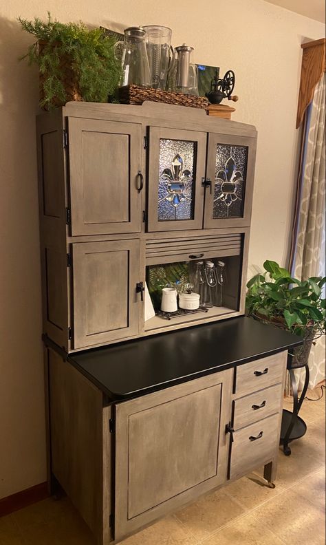 Hoosier Cabinet Redo, Refinished Hoosier Cabinet, Hoosier Cabinet Makeover, Hoosier Cabinet Ideas, Farm Porch, Bakers Cabinet, Antique Hoosier Cabinet, Remodeling House, Refurbishing Furniture