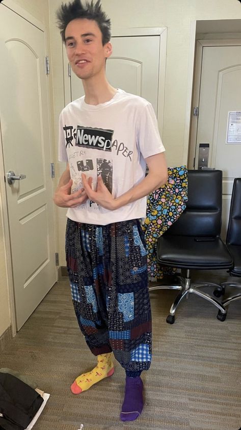 Jacob Collier Fashion, Jacob Collier Outfits, Funky Fits, Clothe Styles, Copy Cats, Spring 23, Alfredo, Concert Outfit, Aesthetic Clothes