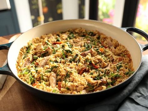 One Pot Chicken and Orzo One Pot Chicken And Orzo, Chicken And Orzo, Orzo Recipe, Orzo Recipes, Chicken Orzo, One Pot Dinners, Valerie Bertinelli, One Pot Chicken, Poultry Recipes