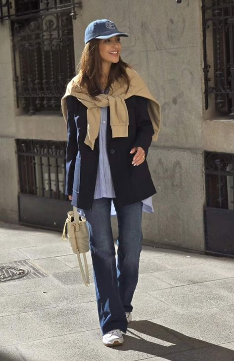 Outfits Con Americana, Outfit Americana, Outfit Blazer Azul Marino, Outfit Primavera, Inspo Outfit, Blazer Outfits, Street Chic, Outfits Casuales, Daily Outfits