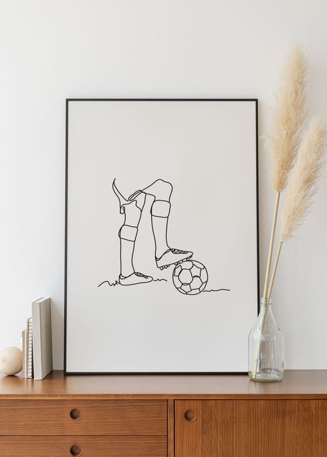 Football Drawing Sketches, Football Painting Ideas, Sport Sketch, Football Painting, Football Lines, Football Paintings, Football Tattoo, Soccer Drawing, Football Drawing