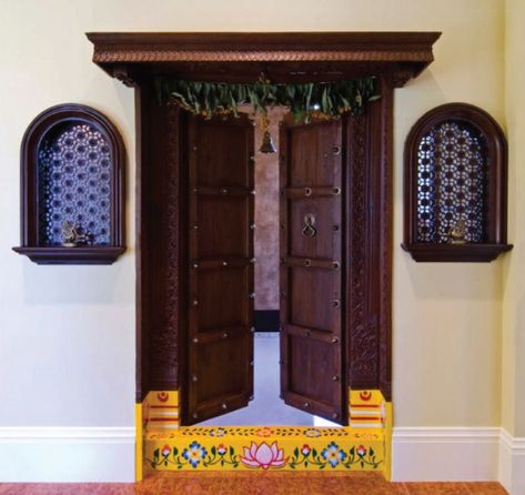 Pooja Room Door, House Main Door, House Main Door Design, India Home Decor, Indian Doors, Wooden Main Door Design, Indian Home Design, Indian Home Interior, Tamil Language