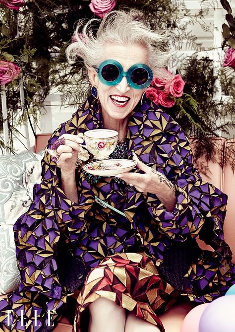 "Eccentric Style" by Owen Bruce for ELLE Canada September 2015 Eccentric Old Lady Aesthetic, Eccentric People, Its September, Linda Rodin, Eccentric Fashion, Rok Midi, Sandal Tali, Eccentric Style, Chica Cool