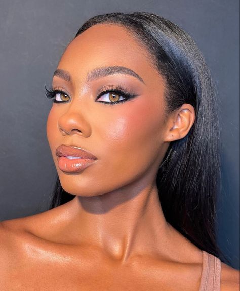 Bombshell Makeup, Sultry Makeup, Show Makeup, Makeup For Black Skin, Brown Skin Makeup, Radiate Confidence, Power Of Makeup, Glam Makeup Look, Cute Makeup Looks