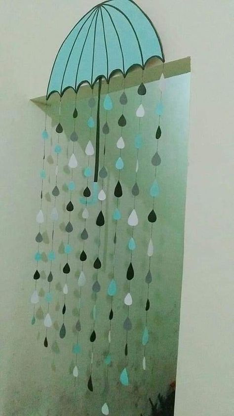 Hanging Decorations Diy, Stairway Design, Paper Wall Hanging, How To Hang Wallpaper, Wall Hanging Crafts, Diy Paper Crafts Decoration, Class Decoration, Furniture Plans Free, Paper Towel Roll Crafts