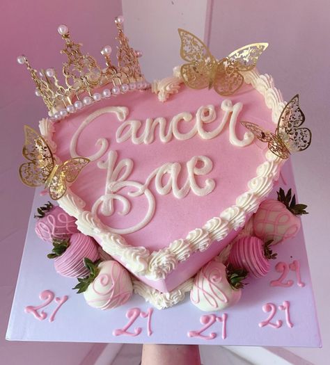 Queens Birthday Cake, 19th Birthday Cakes, Heart Birthday Cake, 22nd Birthday Cakes, Purple Cakes Birthday, 17 Birthday Cake, 13 Birthday Cake, Vintage Birthday Cakes, Birthday Cakes For Her