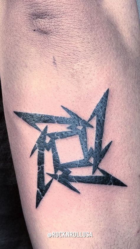 Art
Tattoo Ideas
Tattoos
Tattoo
Metallica
RockNroll Rock Tattoos, Metallica Tattoo, Rock Tattoo, Clever Tattoos, Vinyl Quotes, Best Tattoo Ideas, Music Fashion, Get A Tattoo, Best Tattoo