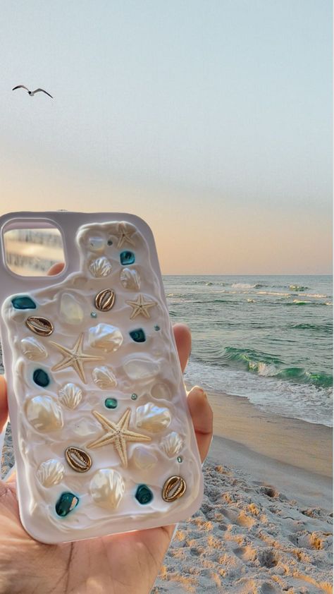 Ocean Phone Case, Jewelry Fashion Trends, Diy Phone, Diy Phone Case, Beach Babe, New Phones, Summer Jewelry, Cute Crafts, Beach Vibe