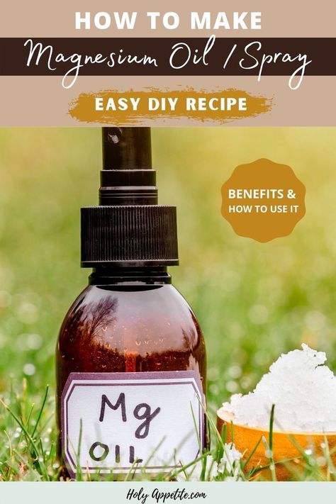 magnesium oil diy Magnesium Oil Diy, Diy Magnesium Oil, Magnesium Spray Benefits, Magnesium Butter, Homemade Lotion Recipe, Magnesium Deodorant, Flake Recipes, Magnesium Powder, Magnesium Flakes