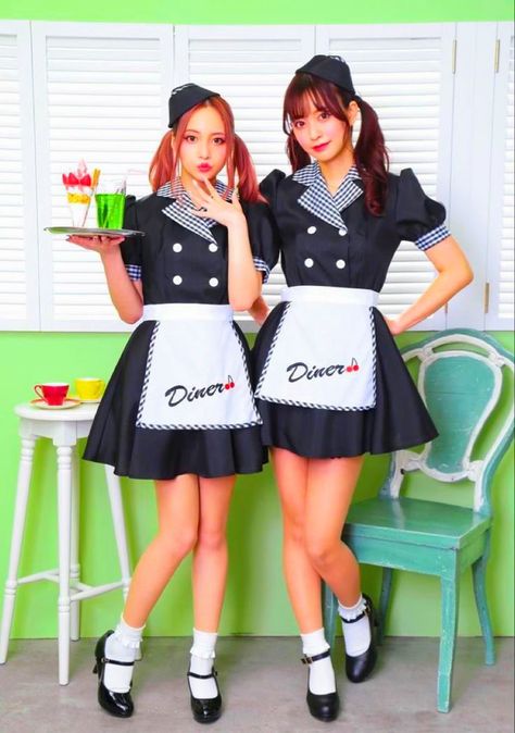 Diner Uniform, Pizza Clothes, Maid Outfit Cosplay, Retro Mini Dress, Waitress Outfit, Maid Outfit Anime, Skateboard Outfits, Waitress Uniform, Draw Pose