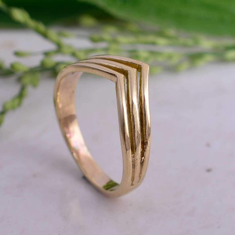 Excited to share the latest addition to my #etsy shop: V Gold 18K Ring, Stacking Ring, Chevron Ring, Minimalist Ring, Wedding Band, Geometric Ring, Ring Set, Gift for Her, Dainty Ring, Thumb Ring https://etsy.me/3J39rMg #men #minimalist #no #gold #yes #lovefriendship # Vanki Ring, Latest Gold Ring Designs, Gem Rings, Jewelry Necklace Simple, Fancy Jewelry Necklace, Gold Jewelry Simple Necklace, Fancy Jewellery Designs, Gold Rings Fashion, Gold Ring Designs