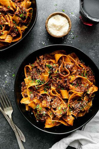 Slowly Braised Beef Short Rib Ragu Braised Short Rib Ragu, Pappardelle Pasta Recipe, Short Rib Ragu, Italian Tomatoes, Ragu Sauce, Beef Short Rib Recipes, Beef Ragu, Ragu Recipe, Pappardelle Pasta