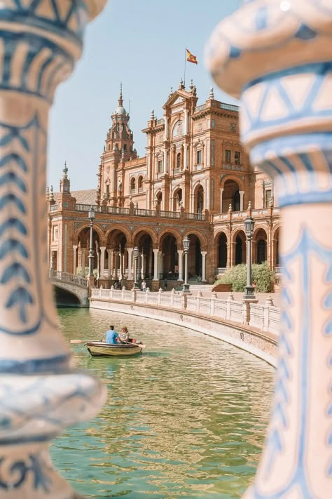 11 Best Things To Do In Seville, Spain (13) Spain Seville, Spain Culture, Places In Spain, Spain Photography, Sevilla Spain, Spain Trip, South Of Spain, Seville Spain, Travel Spain