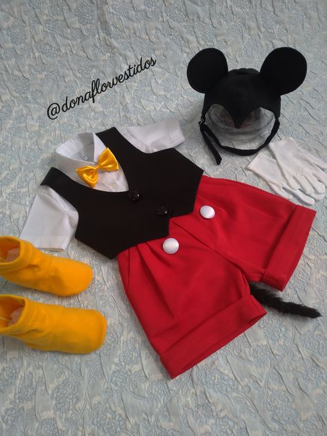 1st Birthday Girl Dress, Miki Mouse, Fiesta Mickey Mouse, Minnie Mouse Birthday Decorations, Mickey Mouse Costume, Mickey Mouse Outfit, Mouse Outfit, Mickey Mouse Theme, Fantasia Disney