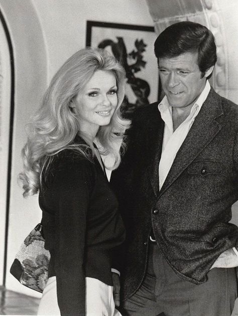 Chris with actress/wife Lynda Day George filming British mystery "A Beautiful Killing", 1974. Lynda Day George, The Rat Patrol, Christopher George, James Bond Girls, Ursula Andress, Serge Gainsbourg, Famous Couples, The New Wave, Movie Couples