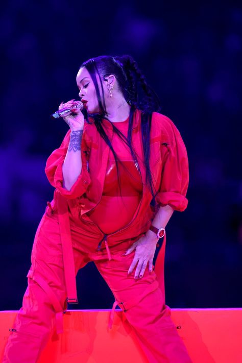 Rihanna Superbowl 2023, Rihanna Super Bowl 2023, Rihanna 2023, Rihanna Pregnant, Rihanna Superbowl, Rihanna Aesthetic, Rihanna Pictures, Rihanna Concert, Rihanna Cover