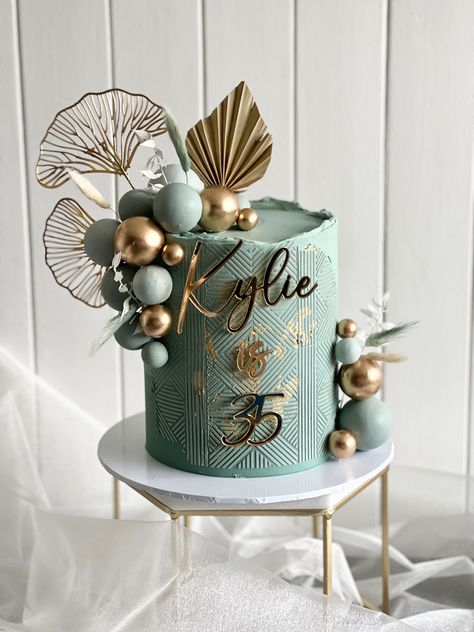 Green And Gold 50th Birthday Cake, 35 Birthday Cake, 35th Birthday Cake, Gold Balls Cake Design, Blue 50th Birthday Cake, Boho Glam Birthday Cake, Floral 40th Birthday Cake, 35th Birthday Cakes, 50th Birthday Cake For Women