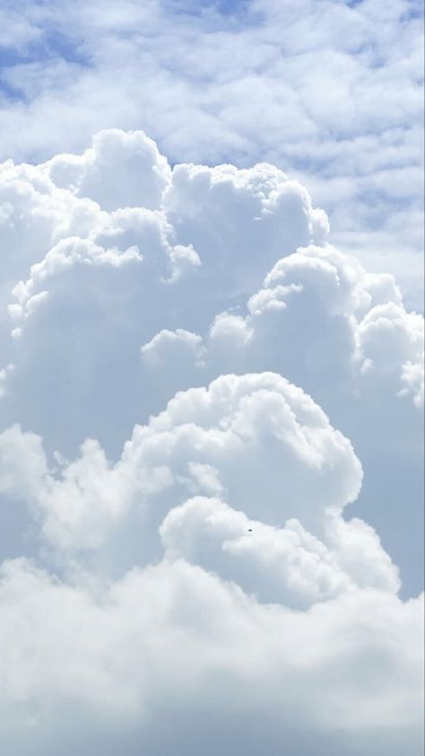 Wallpapers Clouds, Peaceful Backgrounds, Sky V, Cloud Aesthetic, Angel Clouds, Flower Background Images, Photo Frame Wallpaper, Iphone Wallpaper Sky, Simple Iphone Wallpaper