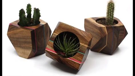 Wooden Pots For Plants, Wooden Succulent Planter, Diy Wood Planters, Wood Succulent Planter, Wooden Plant Pots, Wooden Vases, Succulent Planter Diy, Wood Pots, Diy Jar Crafts