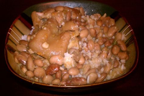 Pigs Feet Stew. Photo by Gsimons85 Kwanzaa Recipes, Pig Feet Recipe, Southern Foods, Soul Food Recipes, Ideas For Dinner, Pig Tails, Sunday Dinners, Jamaican Food, Southern Recipes Soul Food