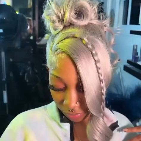 Fleeky 100% human hair on Instagram: "This cute aff 🔥😍😍 Love the pinup😍 Follow @fleekyhaircompany for more hair styles! visit website:https://www.fleekyhair.com ❤️niannasimonee x withnlove🔥 #updo #pinup #greyhair #orangehair #blondewig #613hair #atlbraids #atlantahairstylist #hdlacewig #hairinspo #lacefrontalsewin #naturalsewin #quickweave #closuresewin #lacefrontalwig #laceclosuresewin #atlweaves #atlfrontals #hairstylist #lacewigs #atlantaweaves #lacefrontalsewin #wigtutorial #closureinstall #frontalinstall #wiginstall #blackgirlmagic #blackgirl #blackgirls #haircolour" Prom Wig Styles, Prom 2k24, Bday Hair, Prom Styles, Sew In Wig, High Ponytail Hairstyles, Lace Fronts, Wig Install, Dream Prom