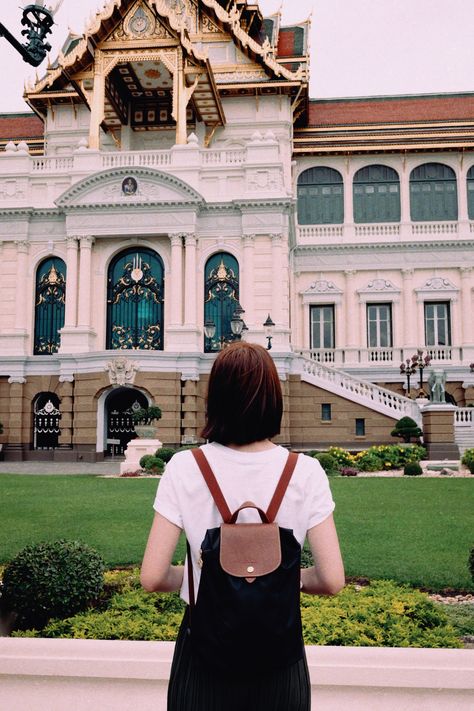 #longchamp #longchampbackpack #grandpalacethailand #thailand #bangkok #temple Longchamp Le Pliage Backpack Outfit, Le Pliage Backpack Outfit, Longchamp Backpack Outfit, Longchamp Outfit, Longchamp Backpack, Backpack Outfit, Longchamp Bags, Thailand Bangkok, Longchamp Le Pliage Backpack