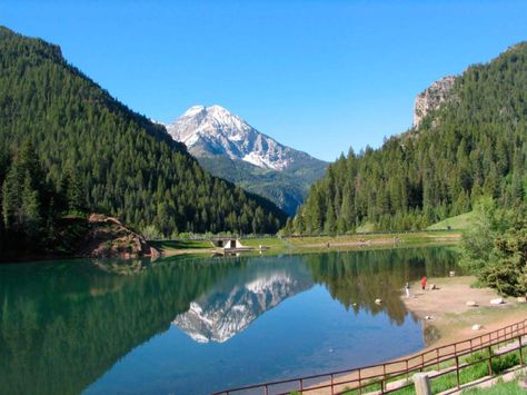 Tibble fork reservoir Tibble Fork Reservoir, American Fork Canyon, Mount Timpanogos, Idaho Falls Temple, Utah Travel, Park City Utah, Grand Homes, Beautiful Mountains, Pretty Places