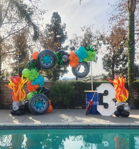 Monster Truck Party Balloon Arch, Monster Truck Party Balloons, Monster Truck Balloon Decor, Monster Jam Balloons, Monster Truck Birthday Balloon Arch, Monster Truck Birthday Balloons, Megalodon Monster Truck Birthday Party, Megladon Monster Truck Birthday Party, Monster Truck Birthday Backdrop