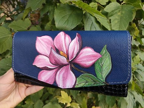 Trendy Hand Painted Bags For Daily Use, Casual Hand Painted Bags For Daily Use, Elegant Hand Painted Rectangular Bags, Leather Dye Diy, Luxury Hand Painted Women's Bags, Cotton Hand-painted Bags For Daily Use, Hand Painted Bags Handbags, Handmade Clutch Purse, Painted Clutches