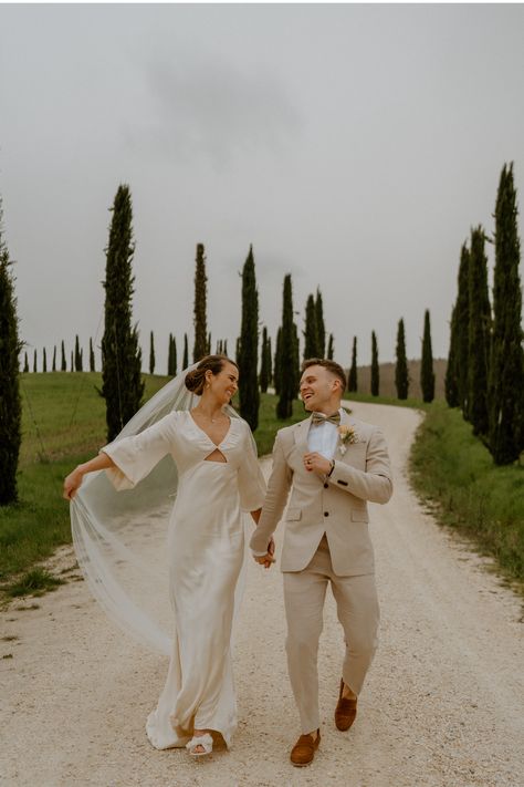 Bride Groom Italian Cyprus Tree Tuscany Wedding Italian Wedding Groom, Tuscan Wedding Decor, Intimate Italian Wedding, Italian Elopement, Tuscany Italy Wedding, Italy Weddings, Wedding In Tuscany, Romantic Backdrop, Beautiful Roads