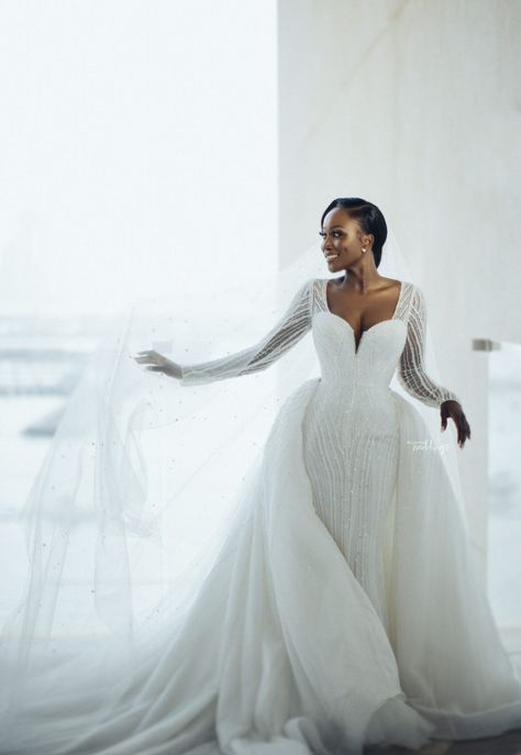 Classic Bridal Gown Sophisticated Bride, Wedding Dress For Black Brides, Long Sleeve Wedding Dress Black Women, Simple Wedding Dress Black Women, White Wedding Dresses Black Women, Black Bride Wedding Dress, Dubai Wedding Dress, Wedding In Dubai, Designer Wedding Gown