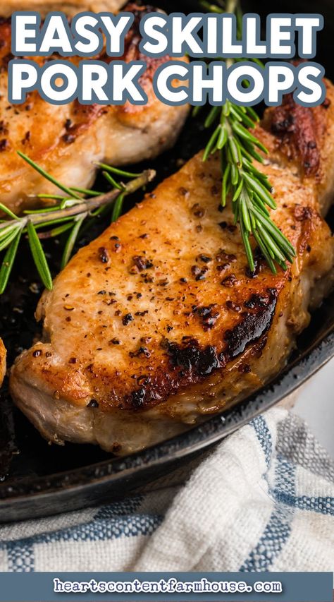 Iron Skillet Pork Chops, Skillet Pork Chop Recipes, Cast Iron Skillet Recipes Dinner, Skillet Pork Chops, Boneless Pork Chop Recipes, Keto Pork Chops, Best Cast Iron Skillet, Pork Chops And Potatoes, Cooking Pork Chops