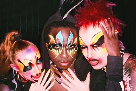 Club Kids Aesthetic, Club Kid Makeup, Drag Aesthetic, Party Monsters, Queer Culture, Drag Ideas, Club Makeup, Drag Makeup, Beauty Marketing