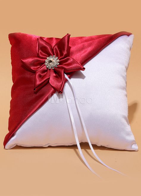 Fancy Pillows, Bow Pillows, Bed Cover Design, Wedding Cushion, Wedding Ring Bearer Pillow, Wedding Ring Bearer, Creative Pillows, Pillows Decorative Diy, Diy Pillow Covers