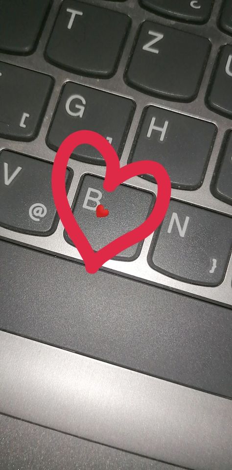 I Heart B, B Wallpaper Letter Aesthetic, B Aesthetic, B Letter Images, Cute Screen Savers, B Initial, B Love, $b Wallpaper, Clever Captions For Instagram