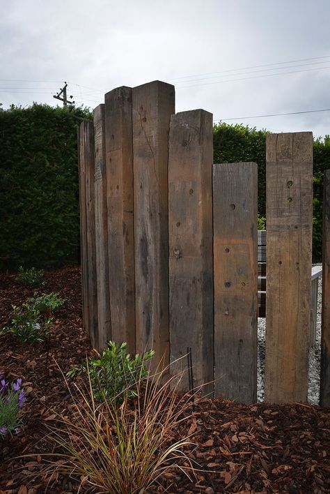 Sleeper Fence Ideas, Railway Sleeper Fence Ideas, Railway Sleepers Fence, Railway Sleeper Fence, Railway Sleepers Ideas, Railway Sleepers Garden Ideas, Sleeper Fence, Garden Feature Wall, Railway Sleepers Garden