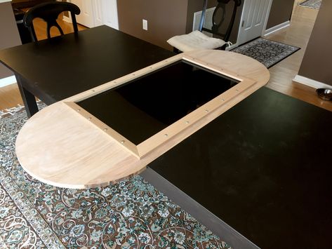 How To Make An Awesome RPG Gaming Table - Ftw Gallery | eBaum's World Gaming Table Diy, Rpg Character Sheet, Dnd Room, Dnd Table, Rpg Table, Dnd Things, Gaming Tables, Dragon Table, Game Room Tables