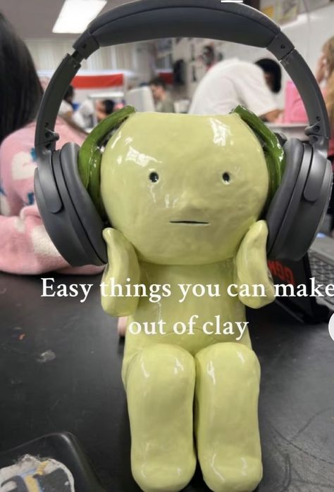 Easy Clay Sculptures, Things To Do When Bored, Cute Clay, Sonny Angel, Sculpture Clay, Making Out, Diy Gifts, Things To Do, Art Drawings