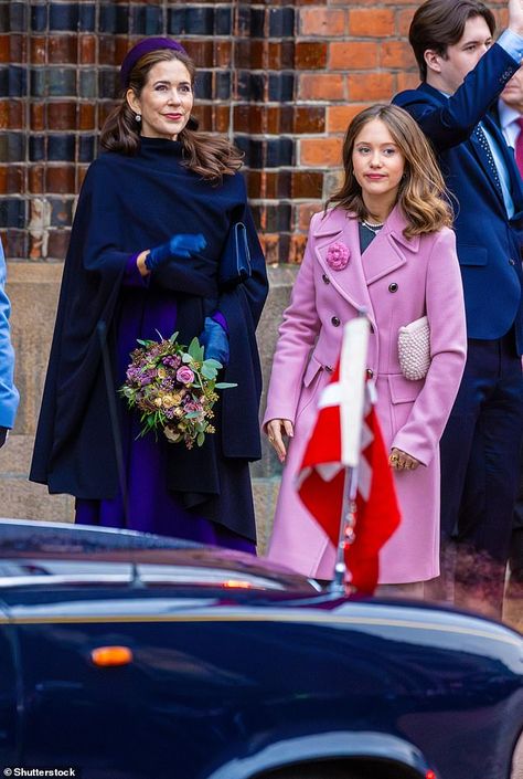 Queen Mary Reign, Princess Isabella, Denmark Royal Family, Danish Royalty, Danish Royal Family, House Of Windsor, Danish Royals, Church Service, Crown Princess Mary