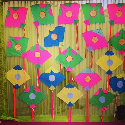 Photo of Kites as stage backdrop or Photo Booth for mehendi Kite Decoration, Indian Wedding Decorations Receptions, House On A Budget, Boho Style Decor, Cool Decor, Wedding Decorations On A Budget, Personalized Wedding Decor, Desi Wedding Decor, Mehndi Decor